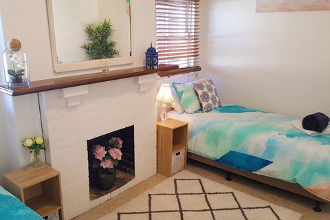 Coachhouse On The Beach - Accommodation Broadbeach 7