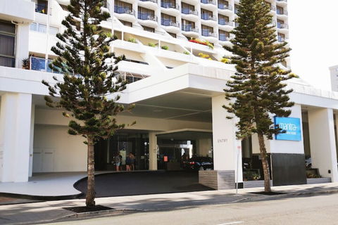 L7 Surfers Paradise Apartment - Accommodation Broadbeach 6