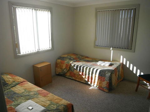 The Villas - Accommodation Broadbeach 0