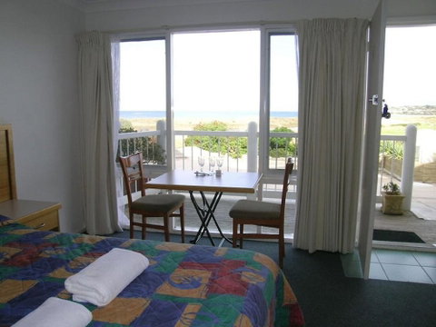 A Great Ocean View Motel - Accommodation Broadbeach 4