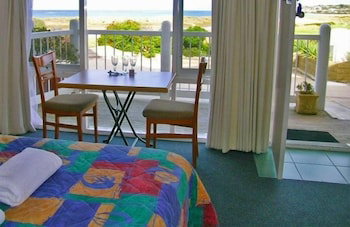 A Great Ocean View Motel - Accommodation Broadbeach 3