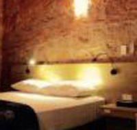 The Lookout Cave Underground Motel - Accommodation Broadbeach