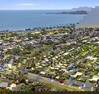 Queens Beach Tourist Village - Accommodation Broadbeach