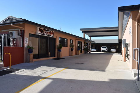 Bluewater Harbour Motel - Accommodation Broadbeach 1