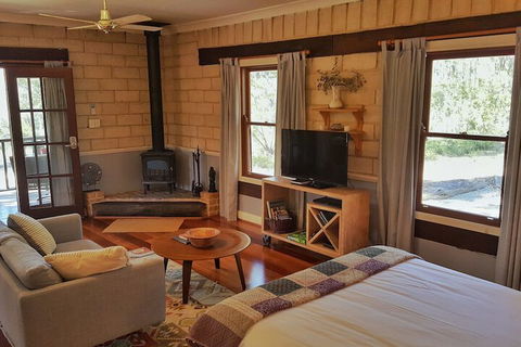 Maya Sanctuary - Accommodation Broadbeach 6