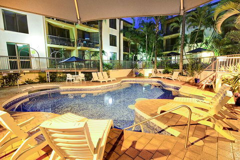 Aussie Resort - Accommodation Broadbeach 3