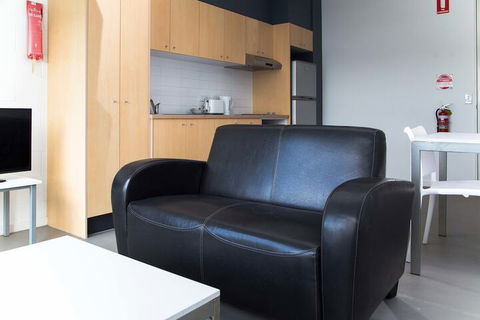 Griffith University Village - Accommodation Broadbeach 5
