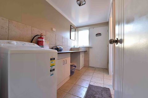 Kalbarri Sunset Villa - Accommodation Broadbeach 6