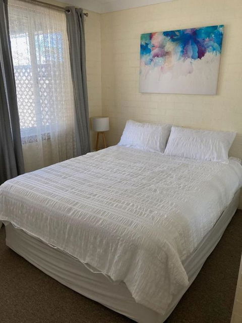 LIFES A BEACH 1 - Accommodation Broadbeach 6