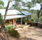Trestrail Cottage B  B - Accommodation Broadbeach