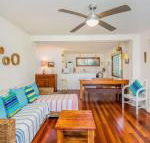 Pacifica 2 Opposite the beach at Brooms Head - Accommodation Broadbeach