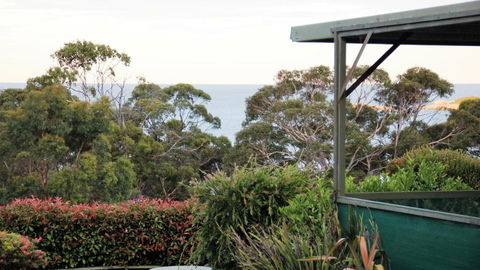 BAY Of FIRES SEACHANGE Ocean Frontage - Accommodation Broadbeach 3