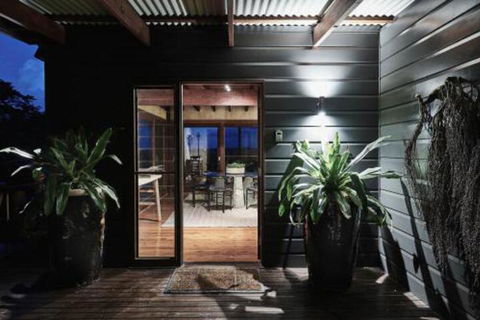 Eastern Rise Main House - Accommodation Broadbeach 3