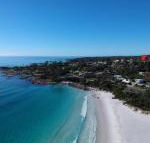 GRANITE BEACH HOUSE at Bay of Fires - Accommodation Broadbeach