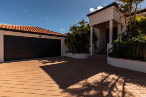 Maidstone Executive Residence - Accommodation Broadbeach 6