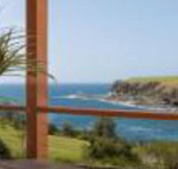 Absolute Oceanfront Cottage - Accommodation Broadbeach