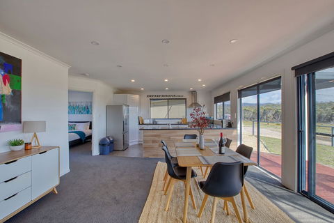 NORâ€™EAST Beaumaris - Accommodation Broadbeach 1