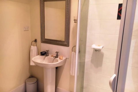 Monterey Bay Of Fires - Accommodation Broadbeach 4