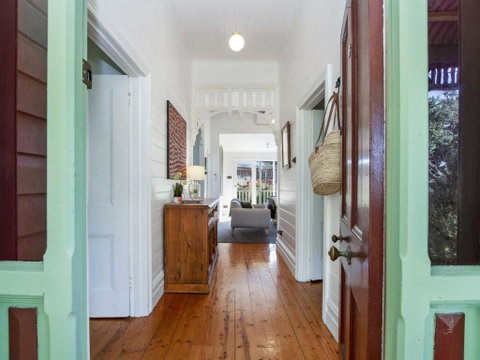 Eamont On Sackville - Accommodation Broadbeach 1