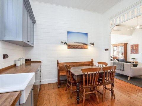 Eamont On Sackville - Accommodation Broadbeach 2