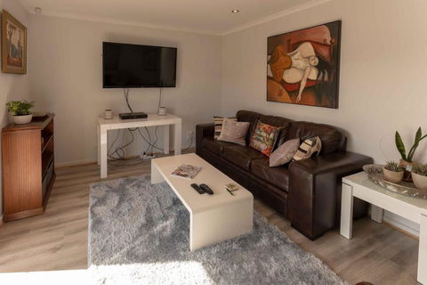 64 Marina Way Mannum - Accommodation Broadbeach 3