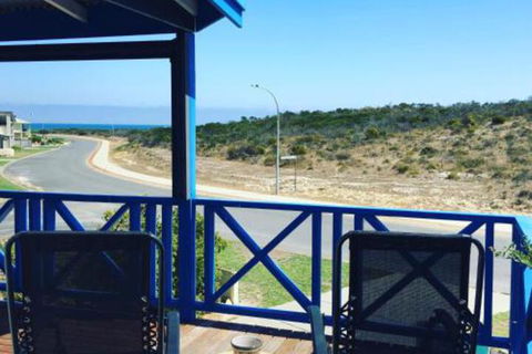 Blue Sky Escapes Beach House Ledge Point - Accommodation Broadbeach 6