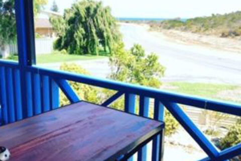 Blue Sky Escapes Beach House Ledge Point - Accommodation Broadbeach 2