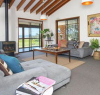 Beach House on Jones Beach Kiama Accommodation - Accommodation Broadbeach