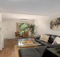 Tehidy Townhouse translation a place of retreat - Accommodation Broadbeach