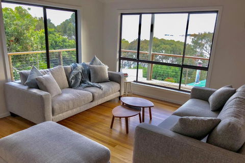 HIDDEN HAVEN Binalong Bay - Accommodation Broadbeach 4