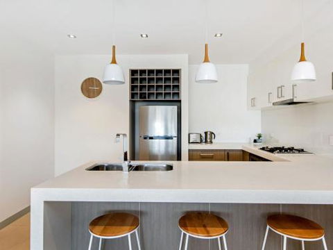 NORTH POINT RETREAT MORNINGTON - Accommodation Broadbeach 6