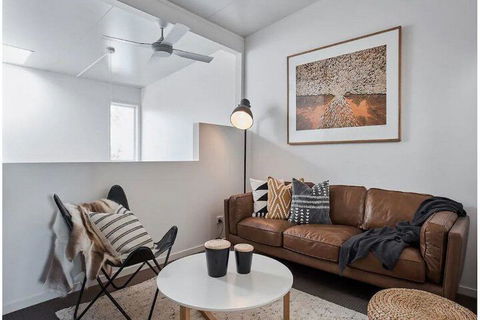 COCOMO VILLA - Accommodation Broadbeach 4