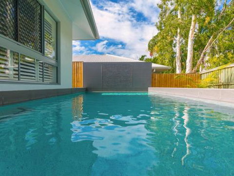 CANOPY HOUSE At PALM COVE - Accommodation Broadbeach 4