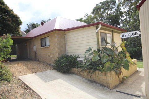 Boambee Hideaway - Accommodation Broadbeach 1