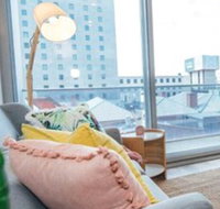 Paradiso on Bent Netflix Wifi City life - Accommodation Broadbeach