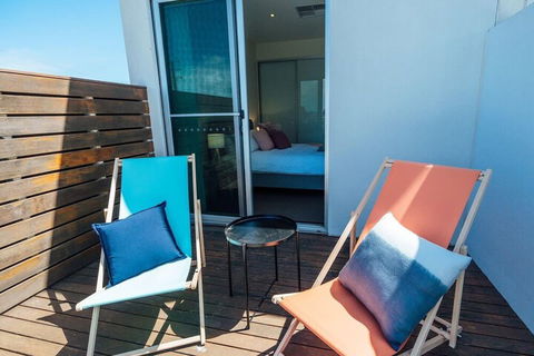 The Cove At New Port Pool Spa Sauna Gym & More - Accommodation Broadbeach 4