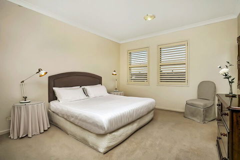HC102 Karrabee Avenue Huntleys Cove - Accommodation Broadbeach 5