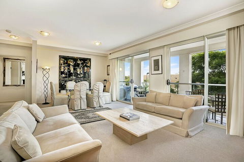 HC102 Karrabee Avenue Huntleys Cove - Accommodation Broadbeach 4