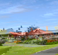 Magnificent Cotillion by Your Innkeeper - Accommodation Broadbeach
