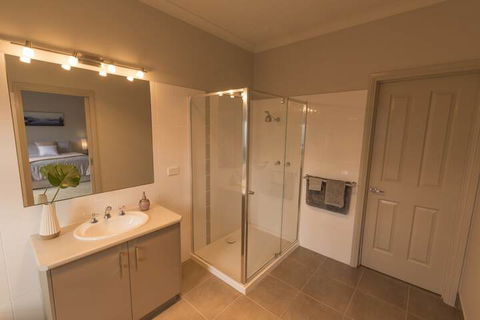 BEL MIREN SARAH LOUISA - Accommodation Broadbeach 7