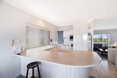 Jacana Sands 2 - 2/26 Jacana Street - Accommodation Broadbeach 0