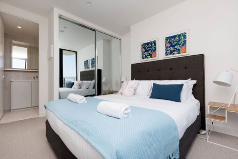 The Lively City 2bed 2 Bath APT @footscray - Accommodation Broadbeach 3