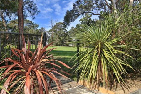 Fairways 10 Mins To Hyams Beach - Accommodation Broadbeach 6
