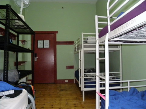 Market Tavern - Hostel And Bar - Accommodation Broadbeach 5