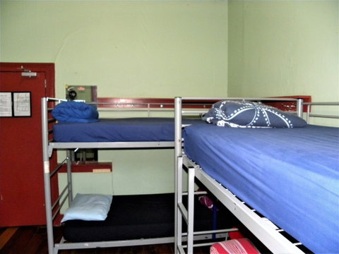 Market Tavern - Hostel And Bar - Accommodation Broadbeach 6