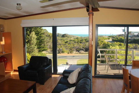 Gabbadah Beach House - Accommodation Broadbeach 2
