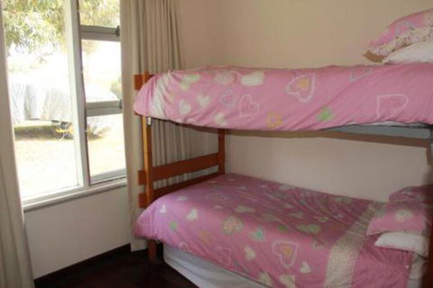 River Panorama Beach House - Accommodation Broadbeach 2