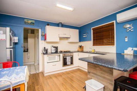 The Gee Beach House - Accommodation Broadbeach 6