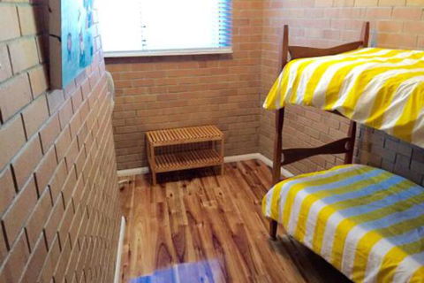 The Kite Beach House - Accommodation Broadbeach 7