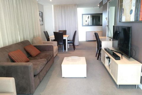 JABCA Apartments - Accommodation Broadbeach 2